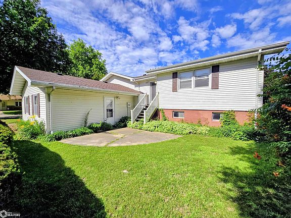 4th image of 501 College Dr