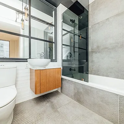 Rented by Nooklyn NYC LLC | media 27