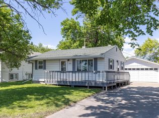 3009 7th Ave N, Fargo, ND 58102