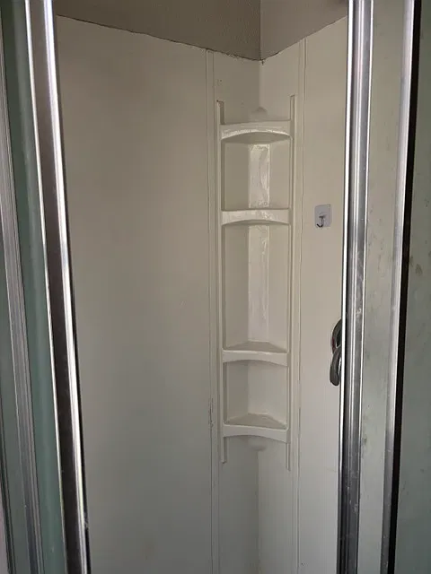 2 bed, $895 — Photo 3