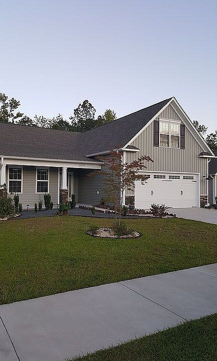1st image of 8595 Old Forest Dr NE