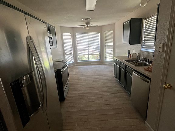 4th image of 3107 Woodsman Ct