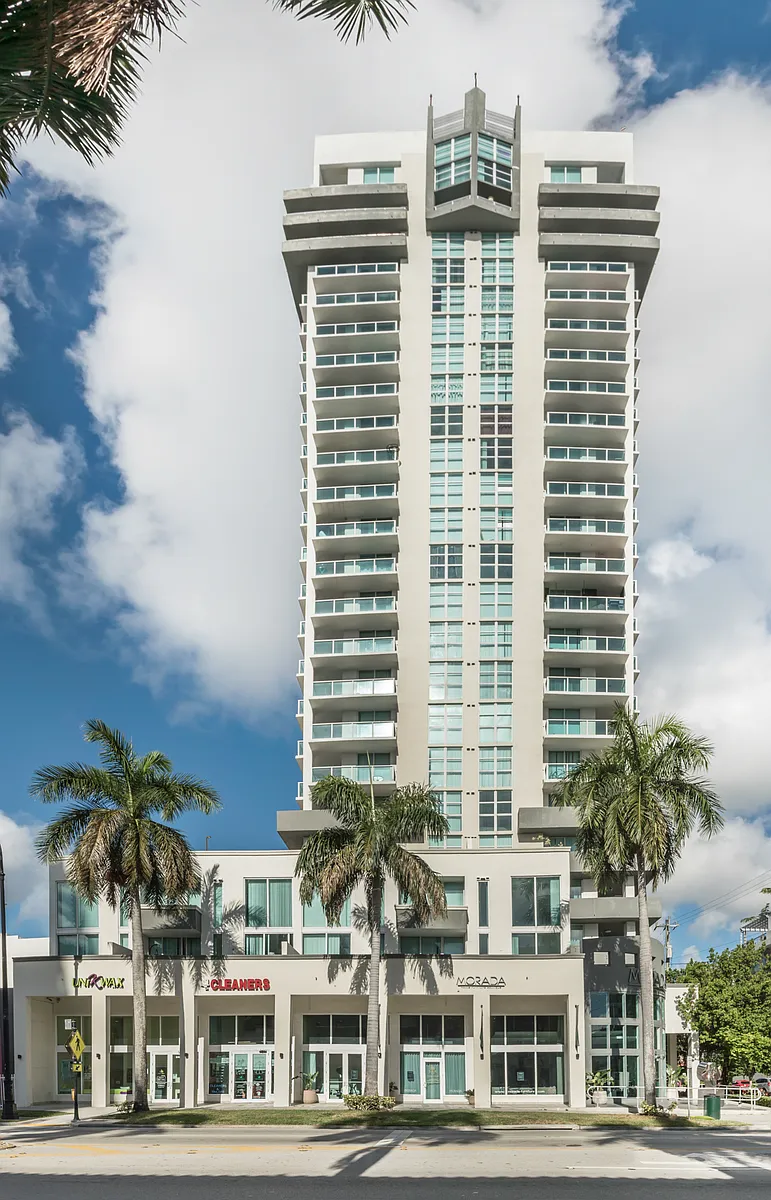 Building Photo - 25 Biscayne Park