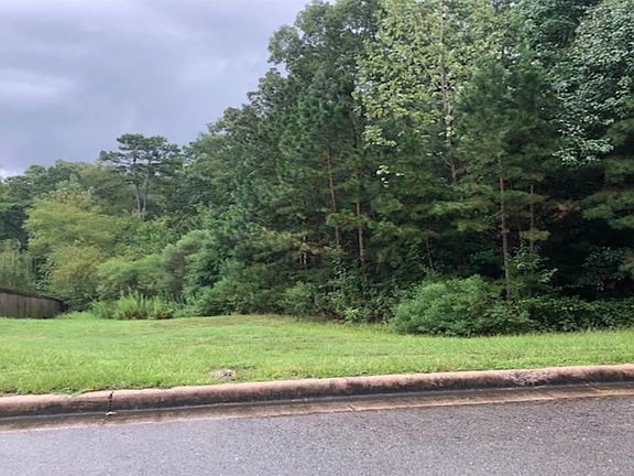 3rd image of 103 Chelle Ln