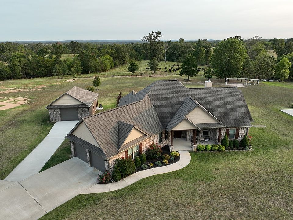 1st image of 18373 Pepper Hills Dr