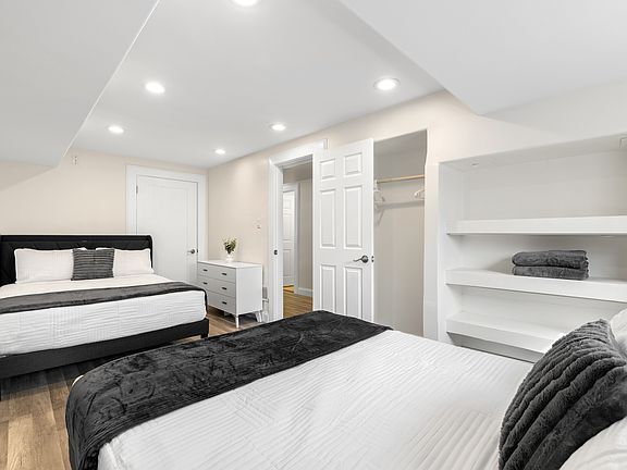 4th image of 8614 Lakeview Ave