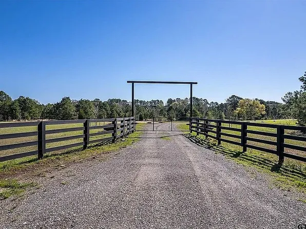 2574 N County Road 222, Henderson, TX 75652
