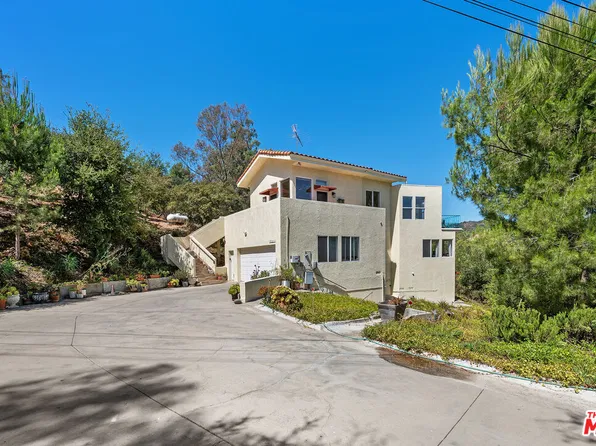 20609 Callon Dr, Topanga, CA 90290