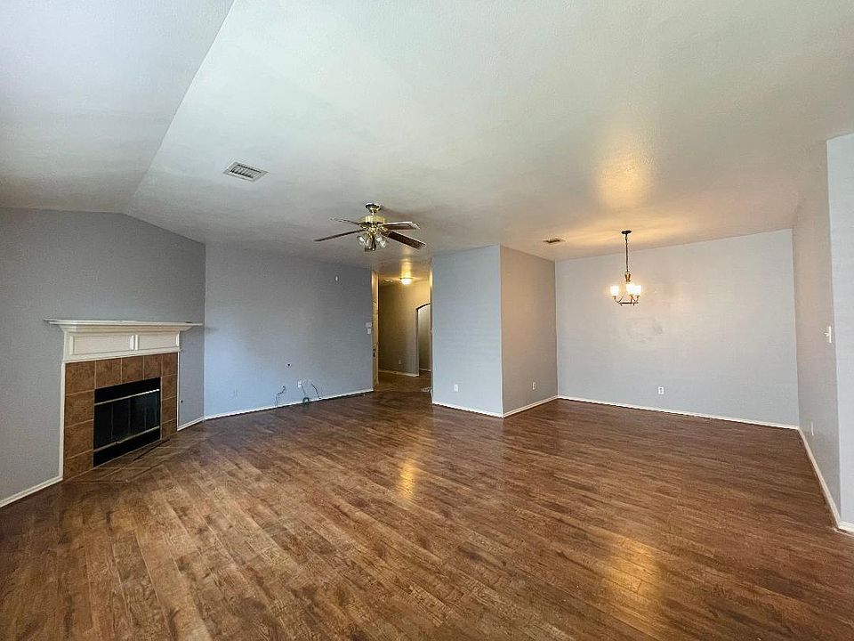 1st image of 3612 Corral Creek Dr
