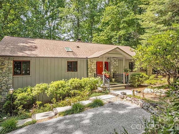 4th image of 36 Foxglove Rd