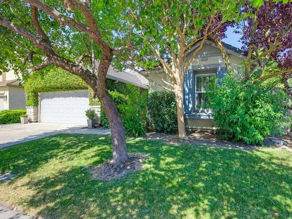 10921 Lakemore Ln, Stockton, CA 95219