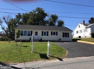 814 Clearview Ave, Hampstead, MD 21074