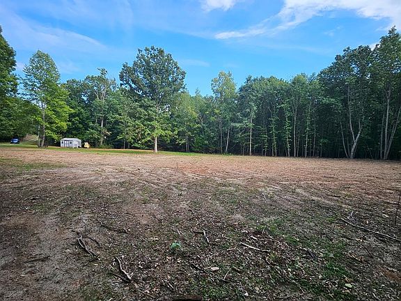 3rd image of 103 Charlotte Dr