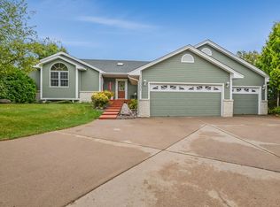 19005 Zane St NW, Elk River, MN 55330
