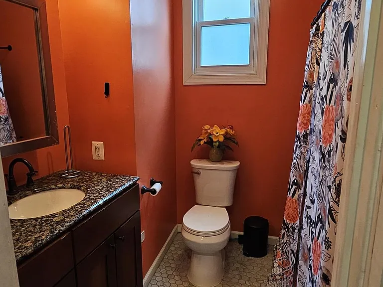 340 Pearsall Ave #1 — Photo 9