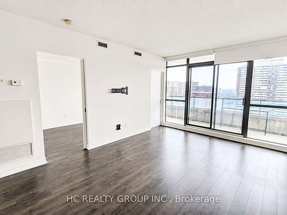 2nd image of 285 Mutual St #1905