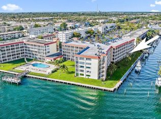 105 Paradise Harbour Blvd, North Palm Beach, FL 33408