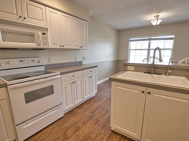 262 Palmetto Dr — Photo 26