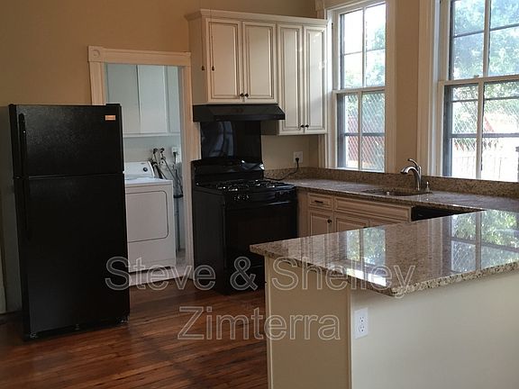 3rd image of 2113 Hanover Ave APT A