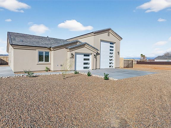 2nd image of 10083 N Larkspur Drive