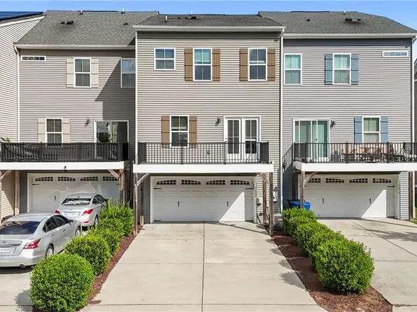 5680 Freewill Ln, Virginia Beach, VA 23464