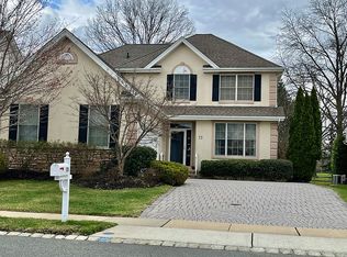 73 E Parsonage Way, Manalapan, NJ 07726