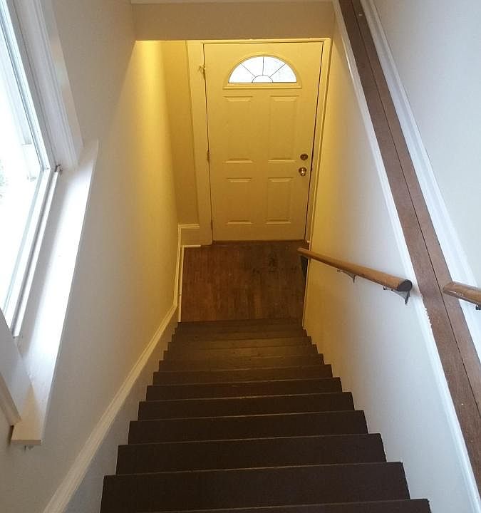 2nd image of 37 Gates St #2