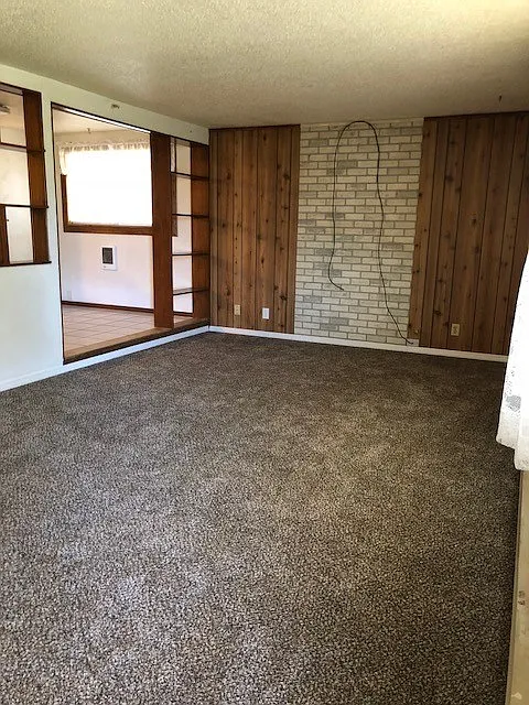 Two Bedroom Home in Moses Lake — Photo 4