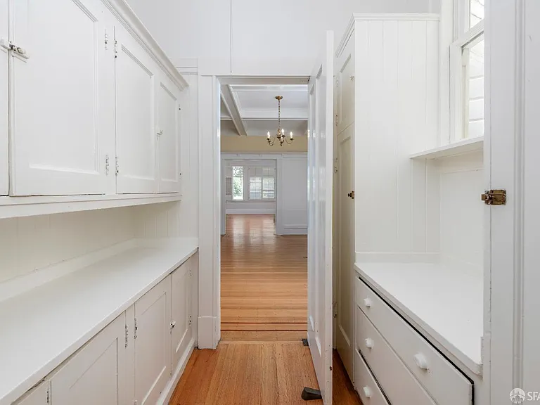 3877 Jackson St — Photo 13