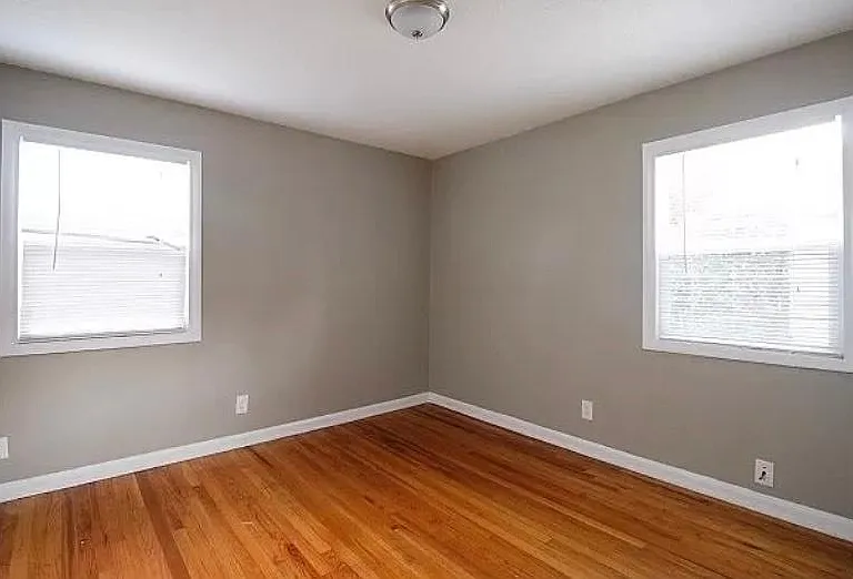 6611 NE Bellevue Ave — Photo 8