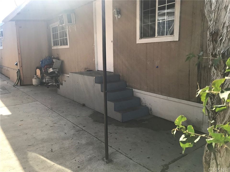2nd image of 7650 Balboa Blvd Spc 2