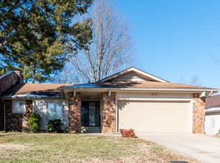 2139 E Regency Pl, Springfield, MO 65804