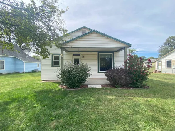 221 N Byers St, Clearwater, KS 67026