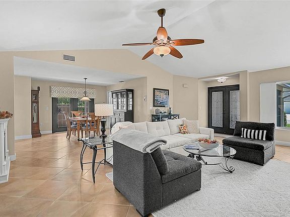 5th image of 3216 MEADOW RUN DRIVE