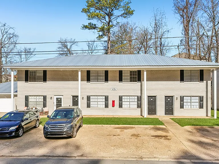 Dogwood Lane Apartments — Photo 8