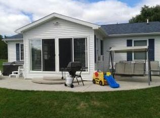 1661 Ken Dr, Au Gres, MI 48703