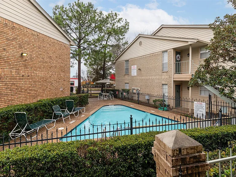 12550 Whittington Dr #704 — Photo 18