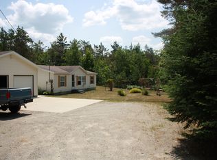 11487 Jewell Rd, Vanderbilt, MI 49795