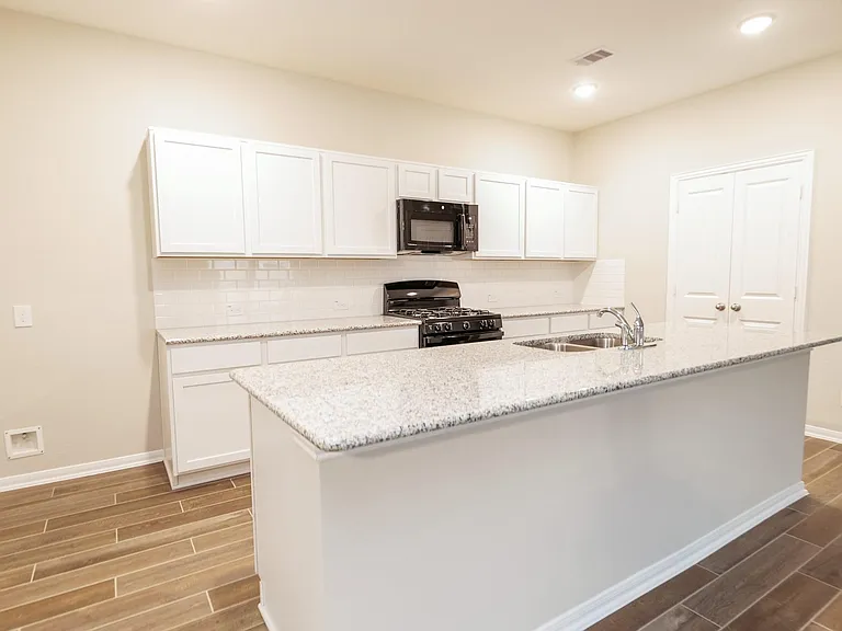 18731 Creek Falls Ln — Photo 22