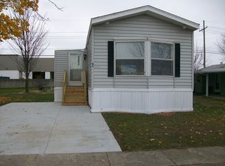 84 Bobolink St, Rochester Hills, MI 48309