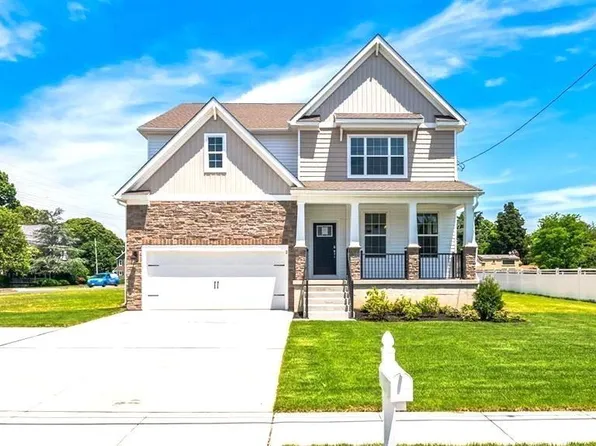 2 E Poplar Ave, Linwood, NJ 08221