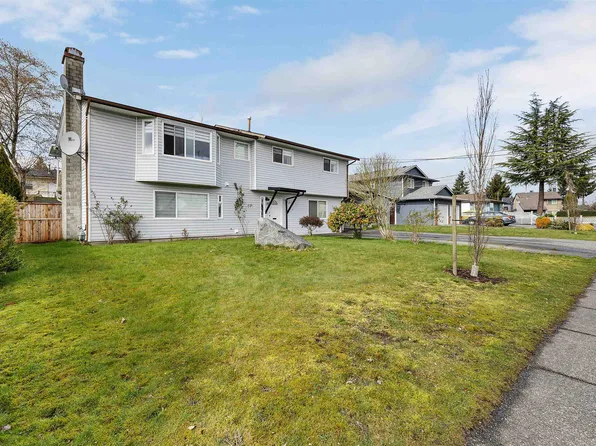 7273 130th St, Surrey, BC V3W 4J8