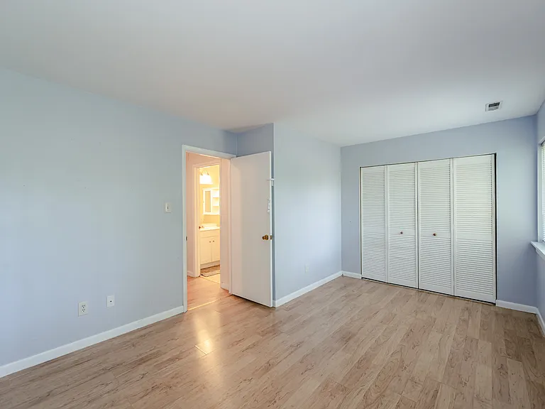 1951 Airy Cir — Photo 25