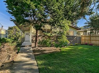 4100 32nd Ave SW, Seattle, WA 98126