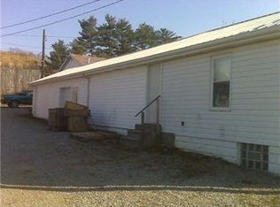 86 Valley Rd, Eighty Four, PA 15330