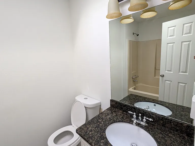 810 Allatoona Crst — Photo 12
