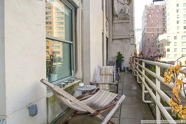 Rented by Bond New York | media 6