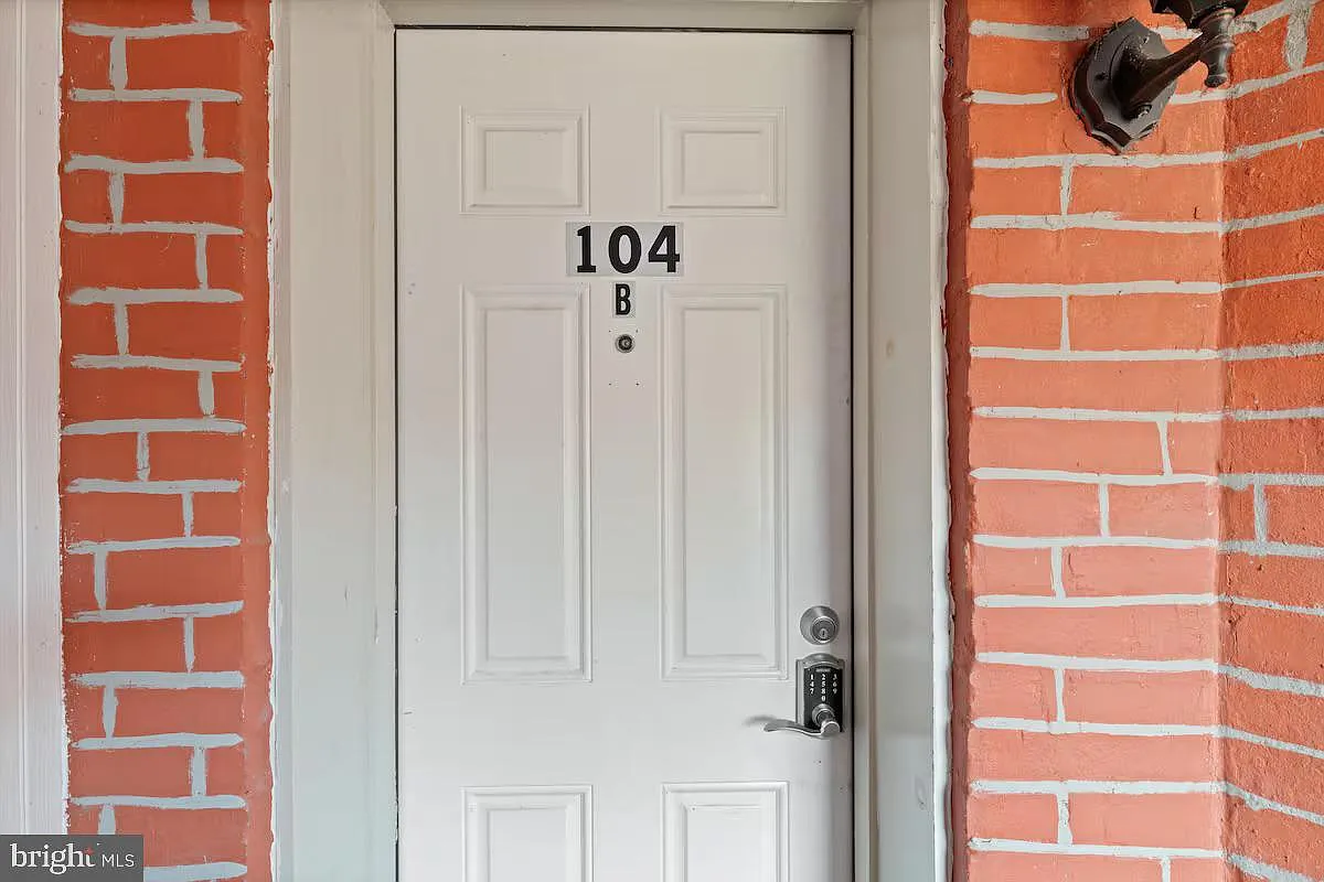 1 bed, 635 sqft, $1,795 — Photo 2
