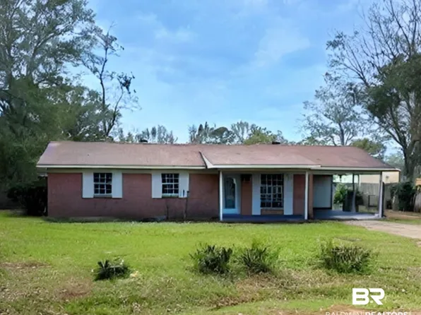 204 Quinley St, Bay Minette, AL 36507