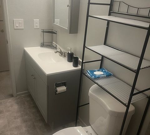 5th image of 1370 Lake Havasu Ave N APT 2